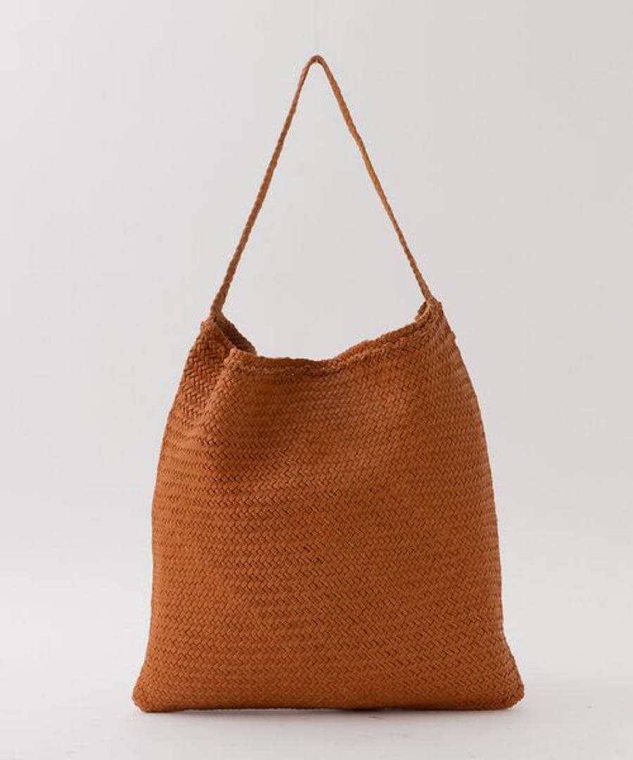 編み込みデザイン トートバッグ ブラウン