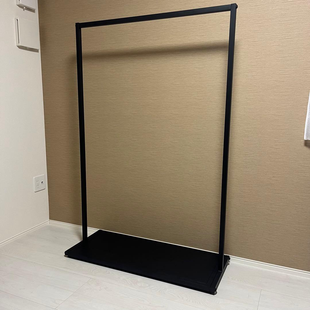 ハンガーラック アイアン 服 収納 シンプル 什器 黒