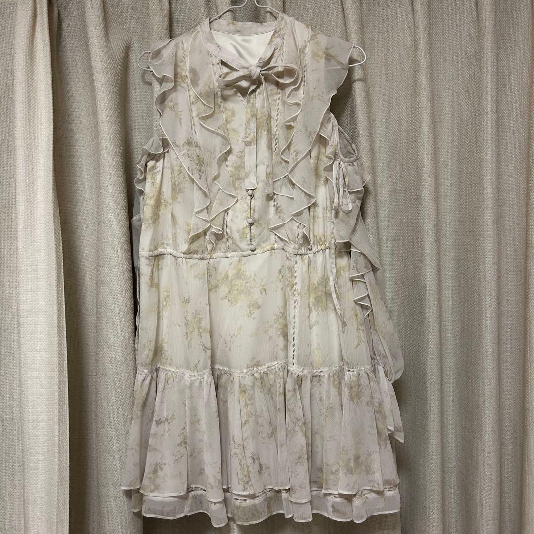 snidel プリントフリルミニワンピース