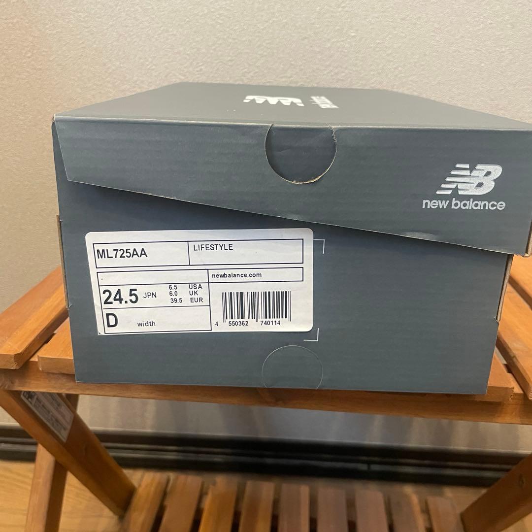 ニューバランス スニーカー 24.5 グレー　ML725