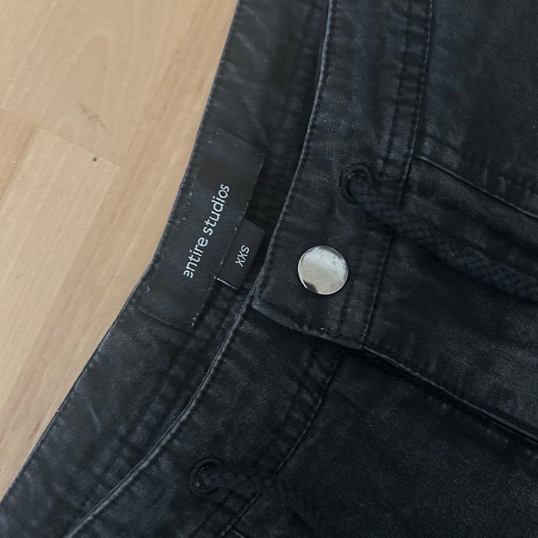 エンタイアスタジオ ナイロンブラックカーゴパンツ