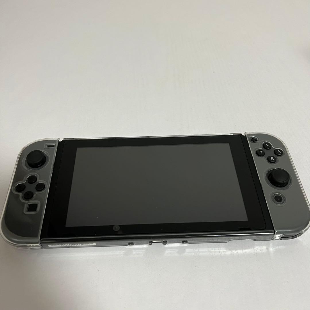 【未使用に近い】2024年モデル　Nintendo Switch スイッチ本体