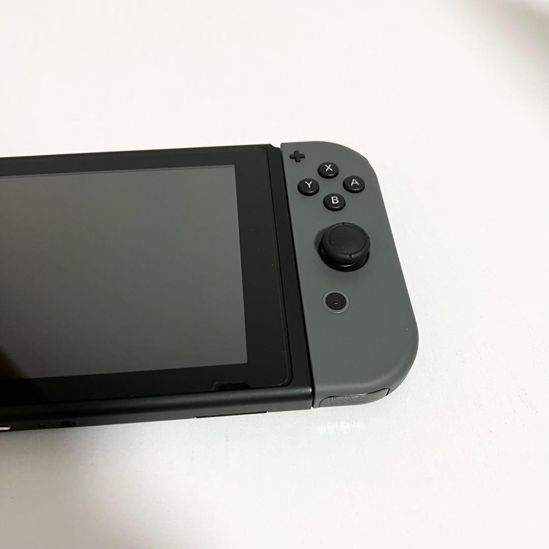 【未使用に近い】2024年モデル　Nintendo Switch スイッチ本体