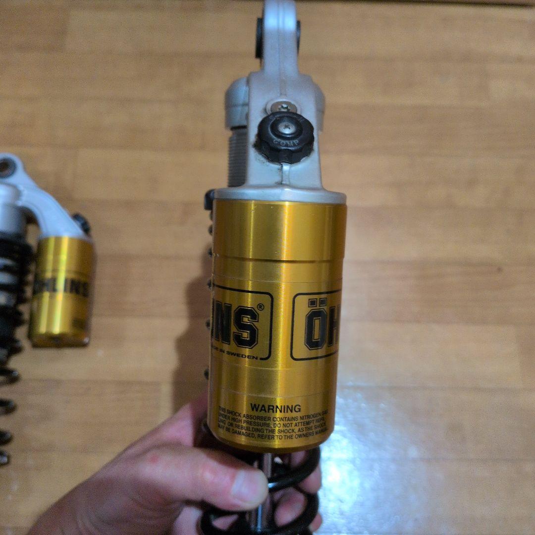 SR400 OHLINS オーリンズ リアサスペンション レジェンド・ツイン