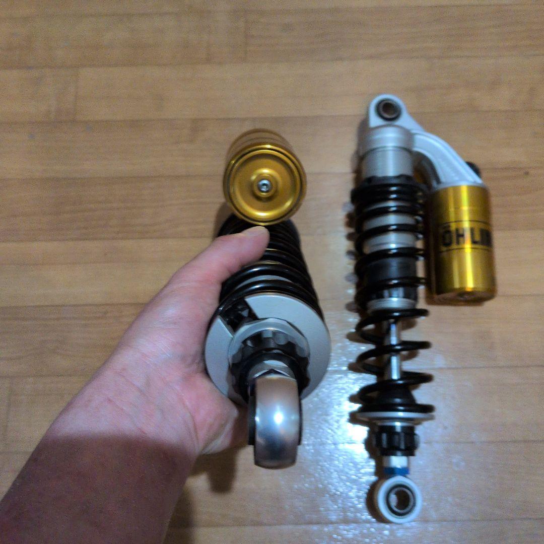 SR400 OHLINS オーリンズ リアサスペンション レジェンド・ツイン