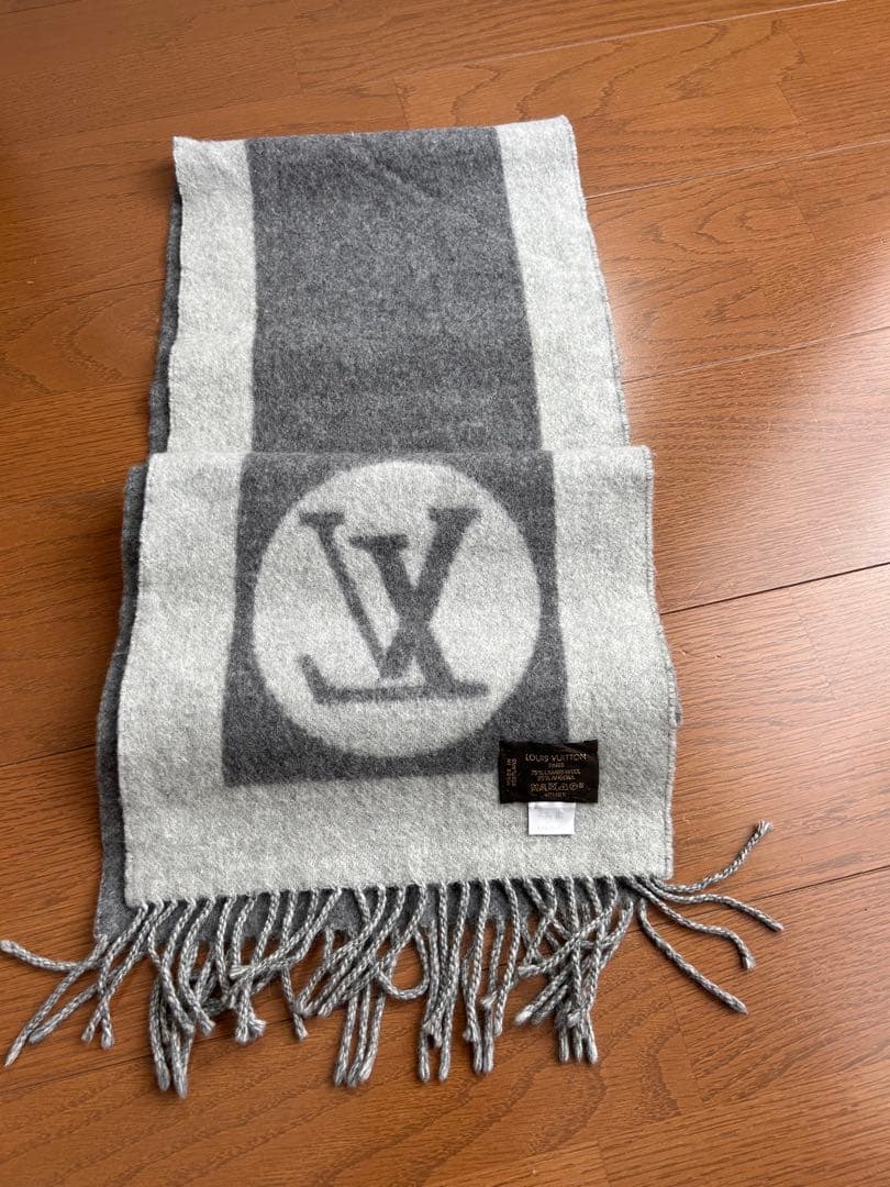 ルイヴィトン Louis Vuitton アンゴラ ウール ロゴ入りマフラー