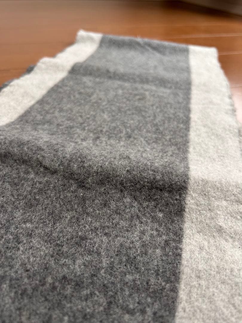 ルイヴィトン Louis Vuitton アンゴラ ウール ロゴ入りマフラー