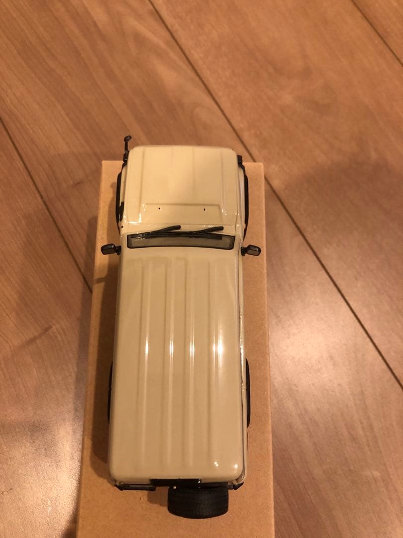 ランドクルーザー70 1/30ミニカー ベージュ