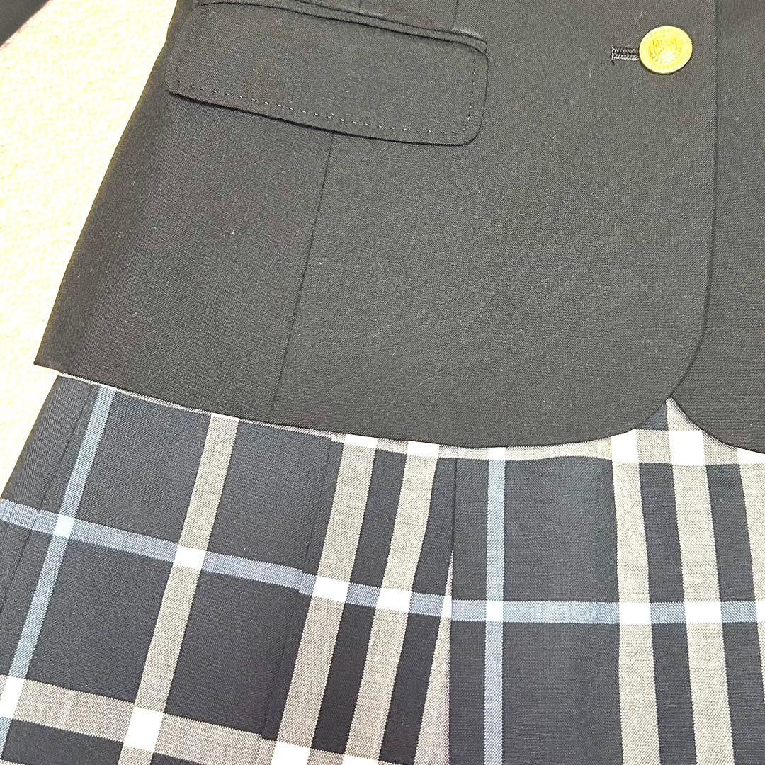 美品 バーバリー卒服4点セット（ブレザー・スカート・ブラウス・リボン）150cm