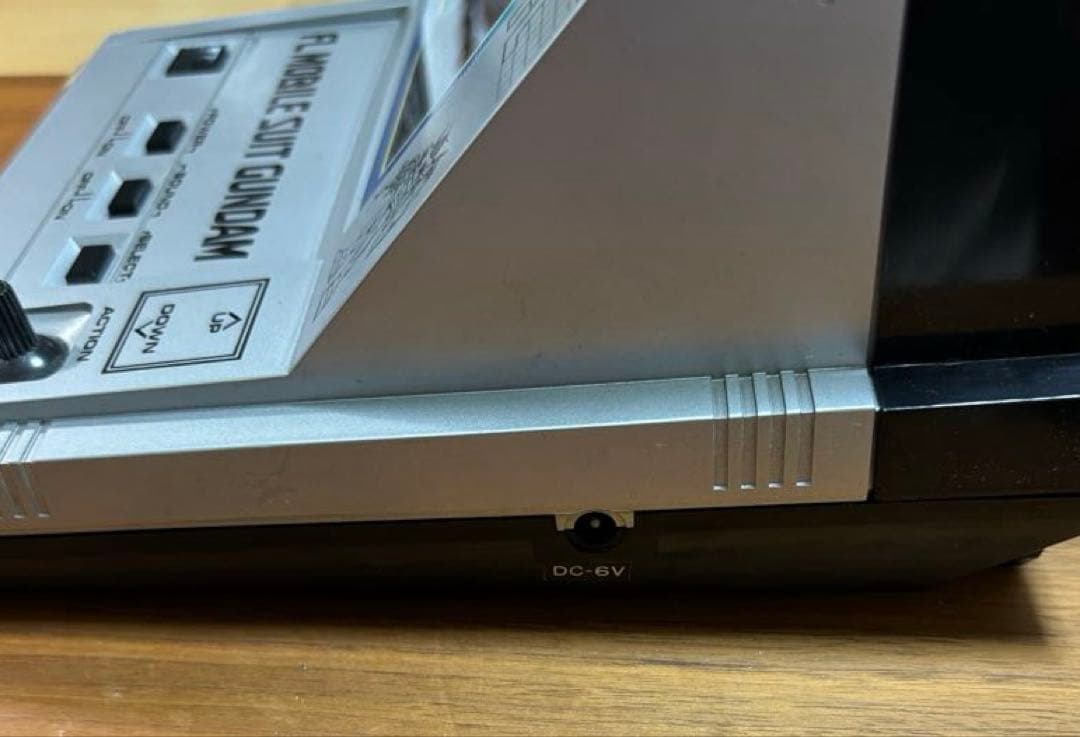 美品 BANDAI バンダイ FLモビルスーツガンダム LSIポータブルゲーム