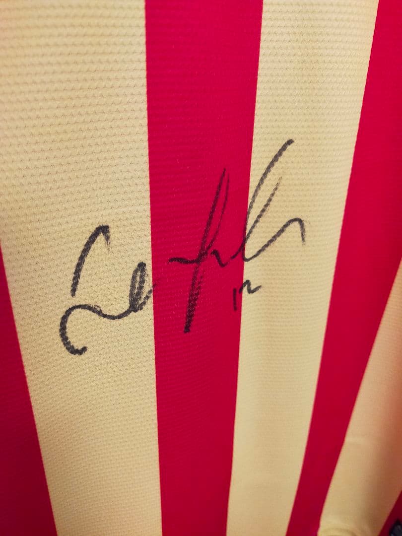 【新品未使用】ブスケツ ラフィーニャサイン　バルセロナ 当時物　Mサイズ　レア物