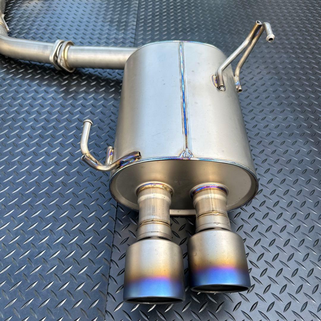 HKS スーパーターボマフラーTi WRX STI（②：右メインマフラー）