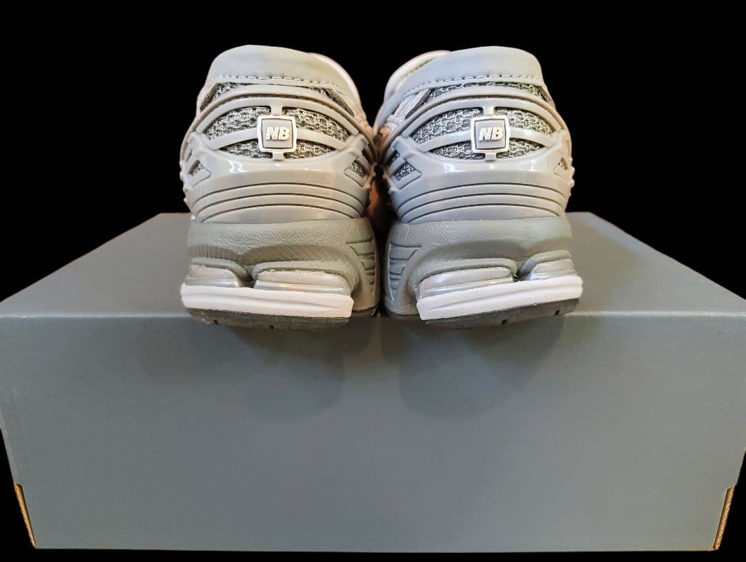 靴 New Balance 1906L \"Raincloud/White\"