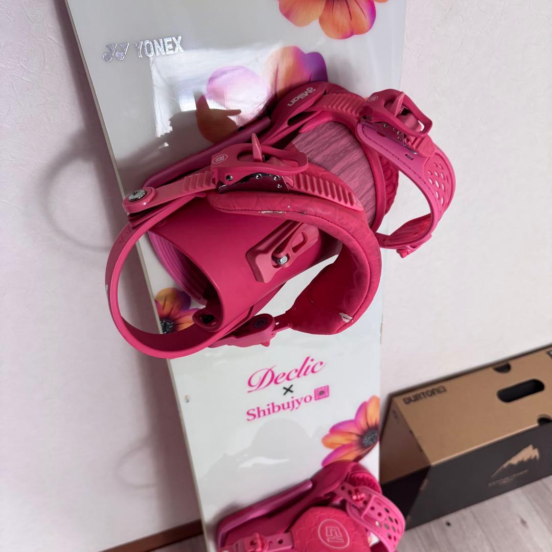 グラトリ専用機YONEX DECLIC 139cm スノーボード