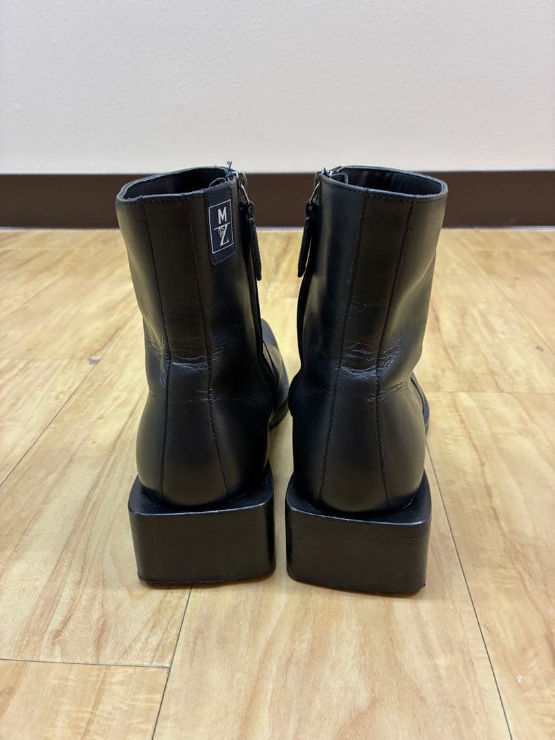 【ZARA × MAISON SPECIAL】レザーブーツ