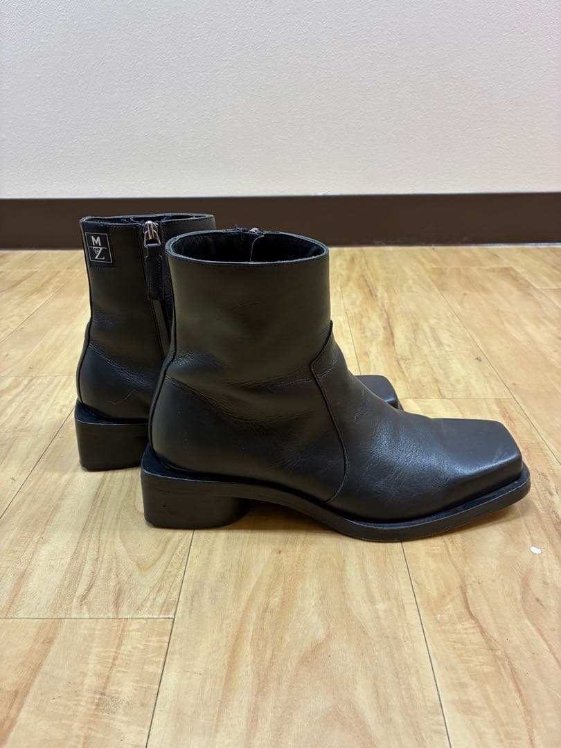 【ZARA × MAISON SPECIAL】レザーブーツ