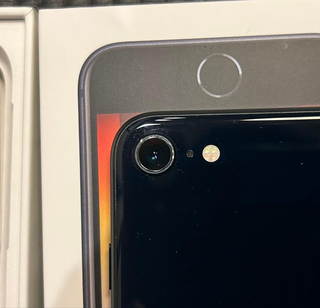 今夜終了。美品iPhone SE 128GB(第3世代) 箱あり SIMフリー