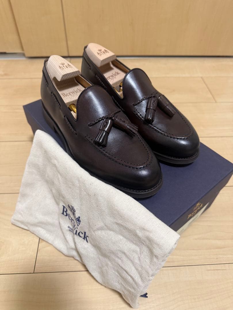 美品　Berwick ダークブラウン タッセルローファー　UK6