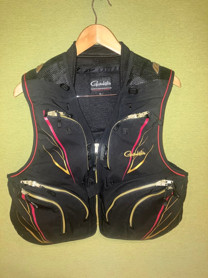 Gamakatsu 鮎用ベスト LL ブラック/レッド(GM-2327)