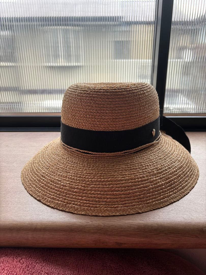 Newport SB ヘレンカミンスキー　Mサイズ