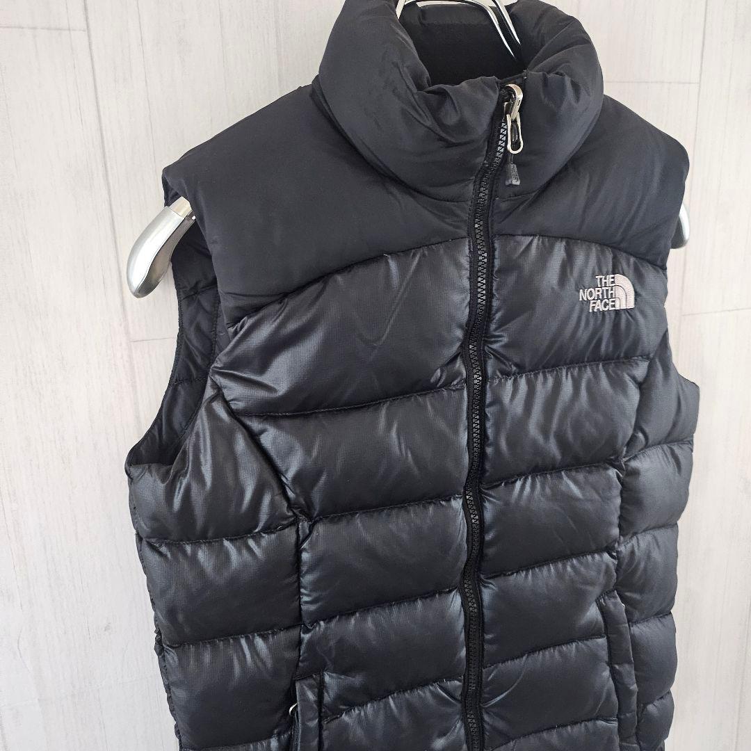 【大人気】ノースフェイス ダウンベスト ヌプシ 刺繍ロゴ 黒 レディース M