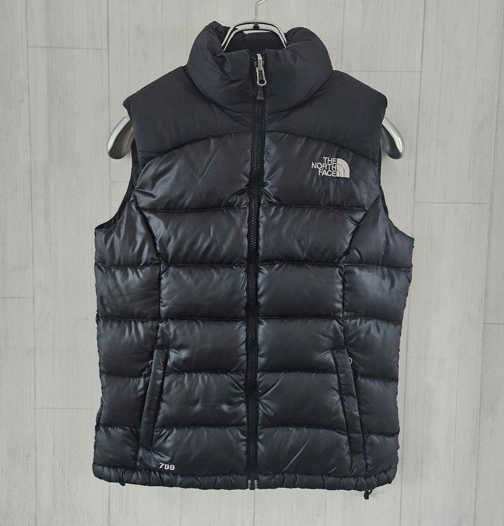 【大人気】ノースフェイス ダウンベスト ヌプシ 刺繍ロゴ 黒 レディース M