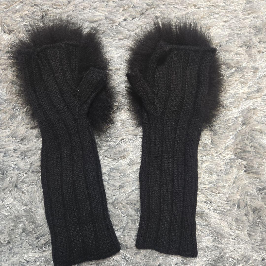 【美品】ブラックファー付きニット手袋