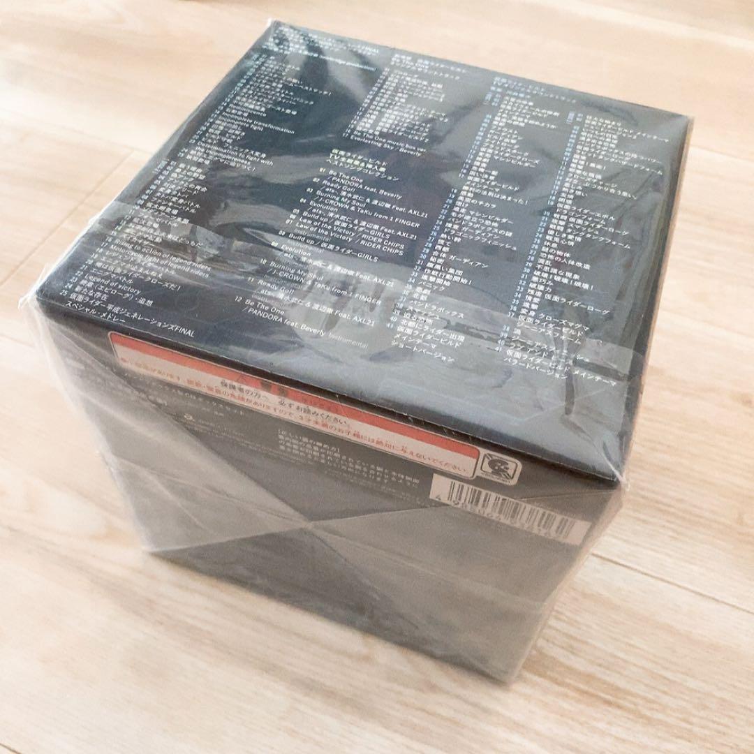 仮面ライダービルド　パンドラボックス型CDBOX (CD6枚組+玩具付)