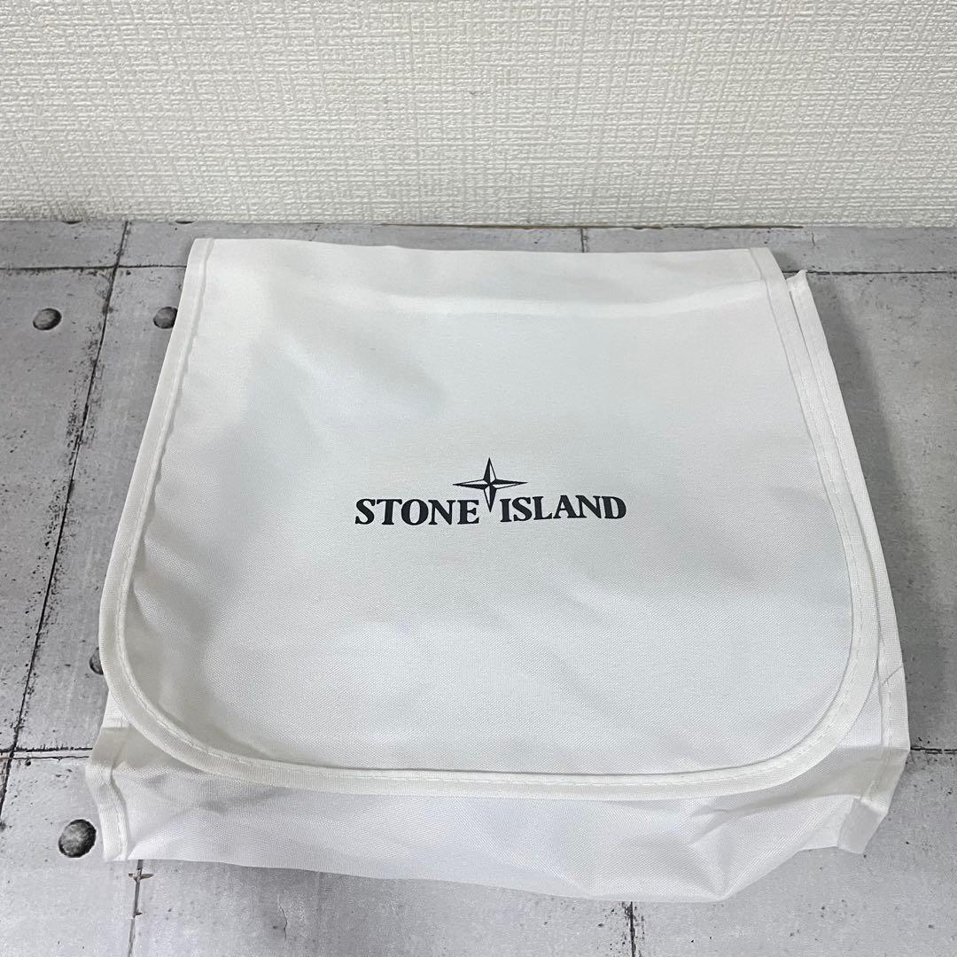 ストーンアイランド　コンパスロゴ　ビーニー ニット　ワッペン　極美品　正規品