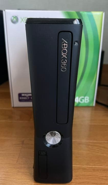 希少　美品Microsoft Xbox360 XBOX 4G&マブラヴ