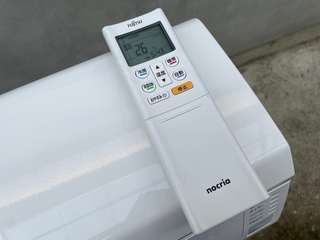 割と綺麗　富士通　6畳用エアコン　ノクリア　AS-R22K