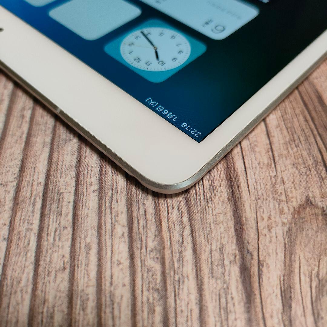 iPad Air 3世代 64GB SIMフリー 美品