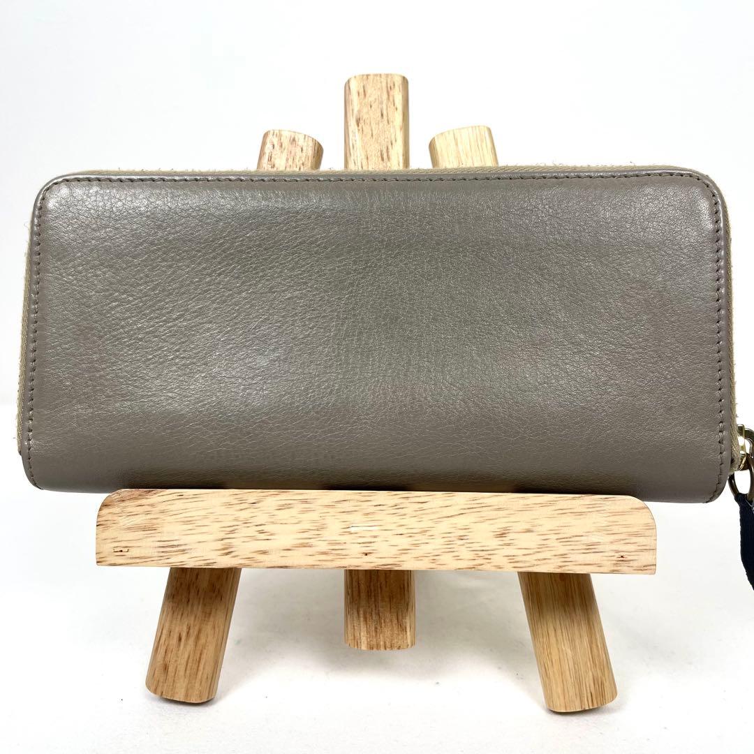 イルビゾンテ　長財布　ロゴ型押し　ラウンドファスナー　本革　シンプル　極美品