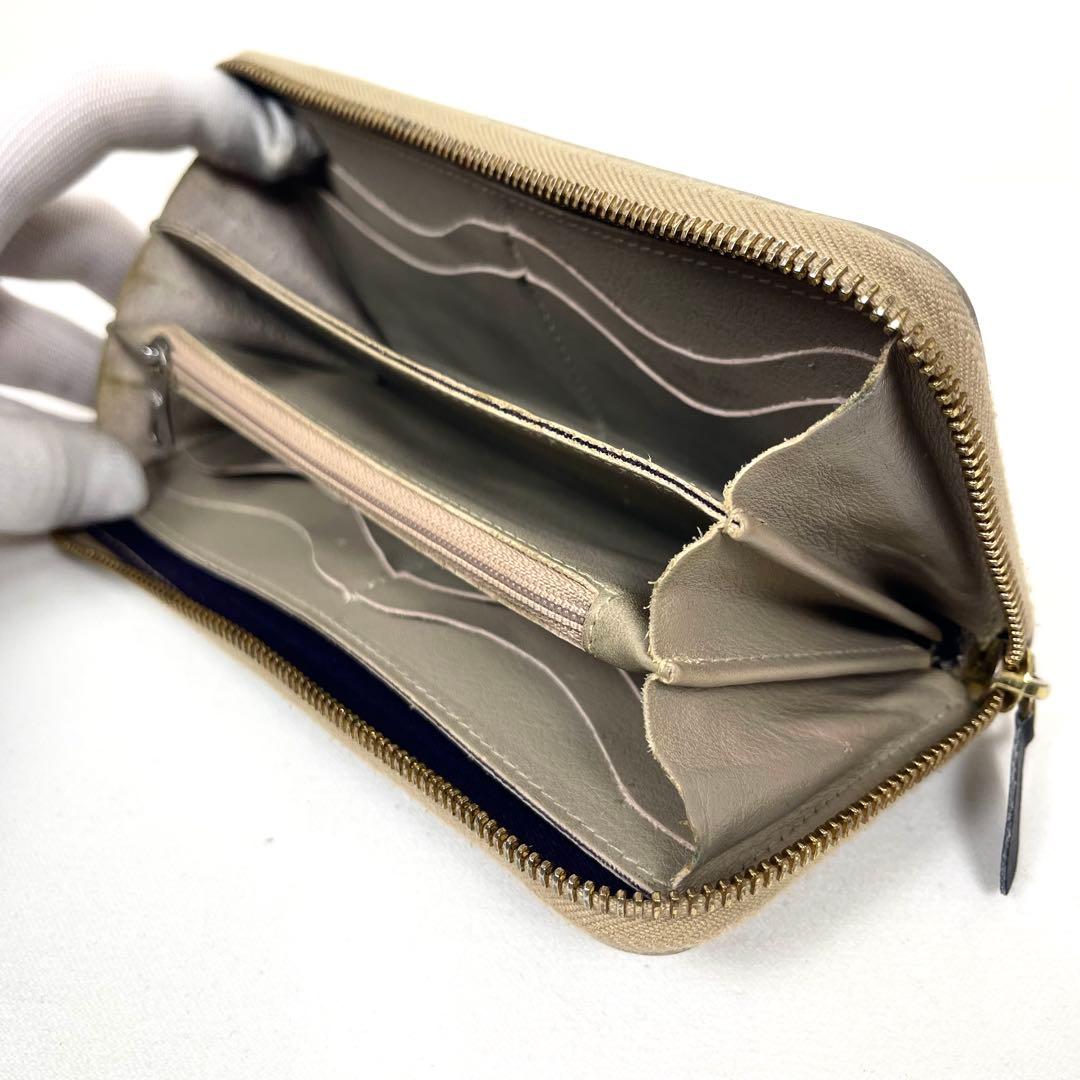 イルビゾンテ　長財布　ロゴ型押し　ラウンドファスナー　本革　シンプル　極美品