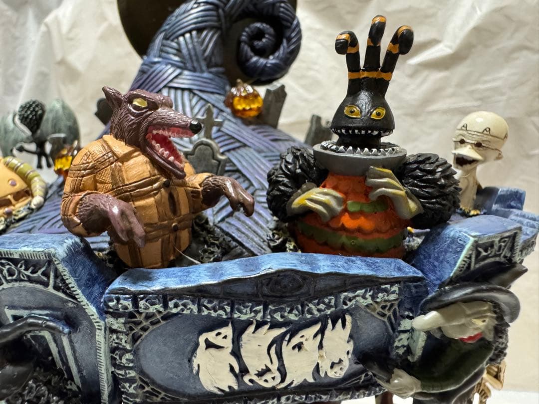 ナイトメアー ビフォア クリスマス イルミネーション ミュージカル カルーセル