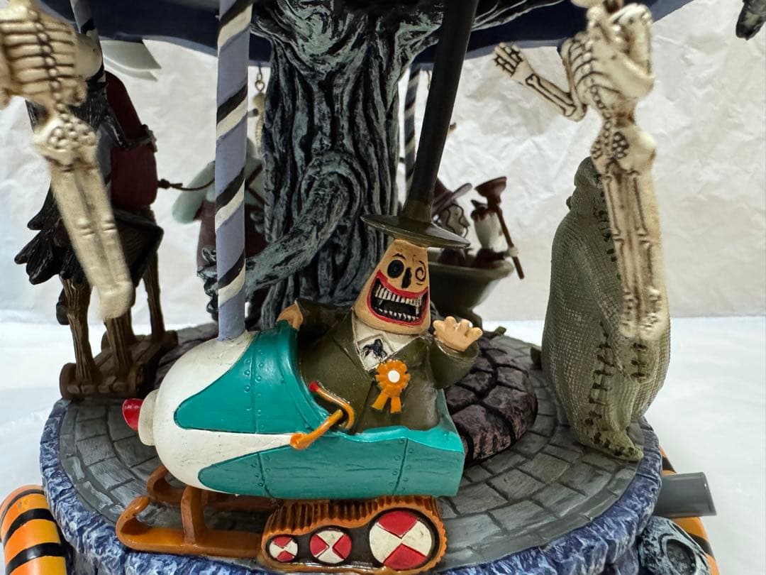 ナイトメアー ビフォア クリスマス イルミネーション ミュージカル カルーセル