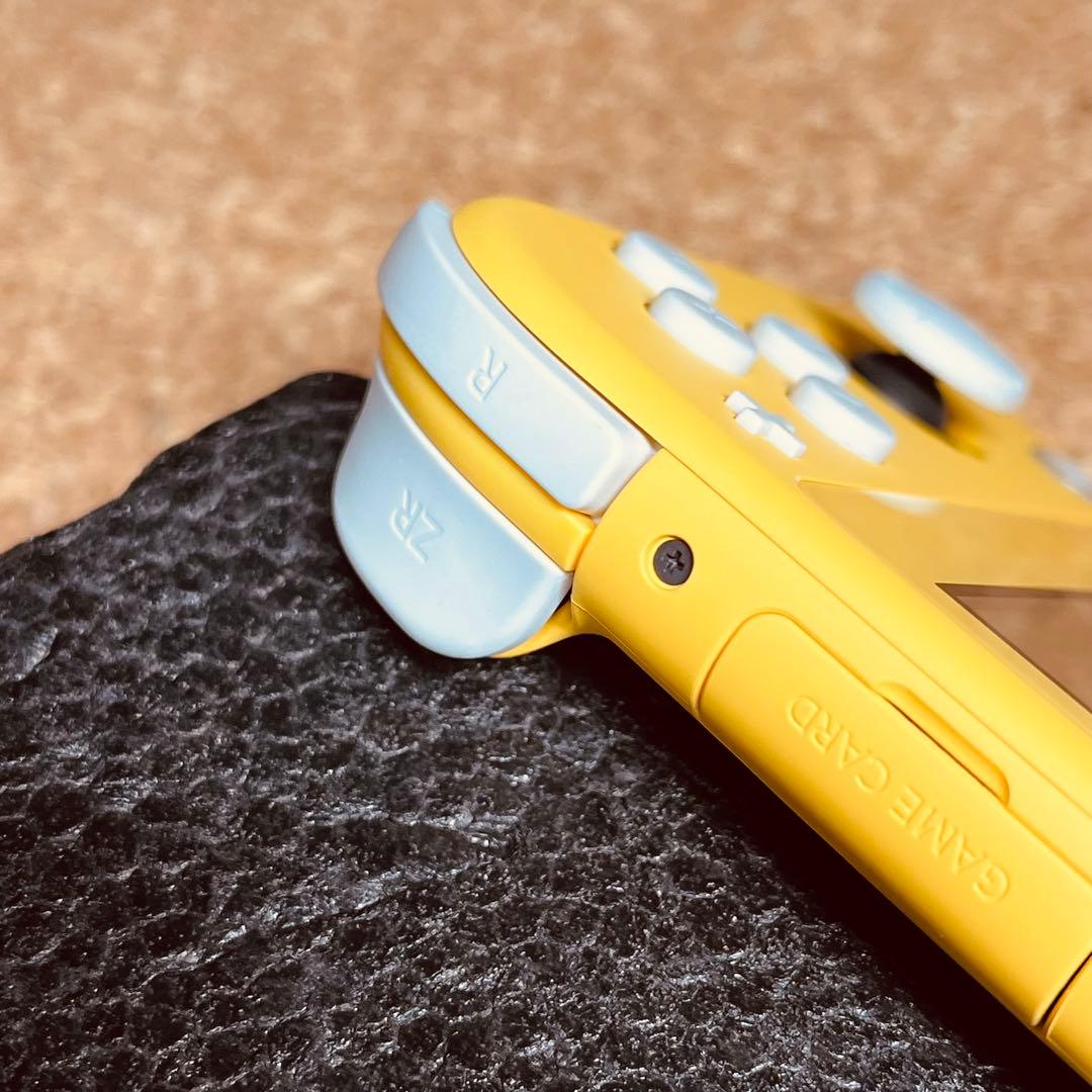 Nintendo Switchライト本体イエロー ACアダプター.ガイド2020