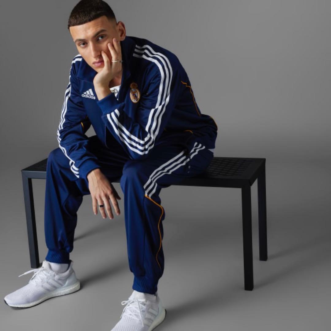adidas レアルマドリード　セットアップ　ジャージ【Mサイズ】