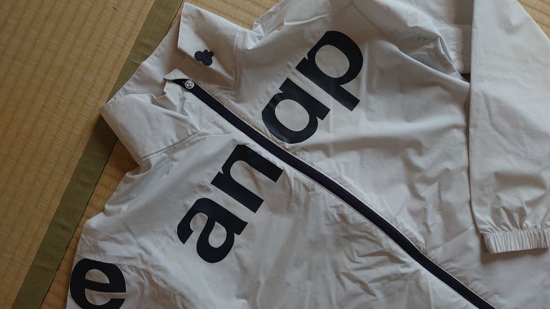 試着のみand per se アンパシー　レディース　ゴルフレインウェアＬサイズ