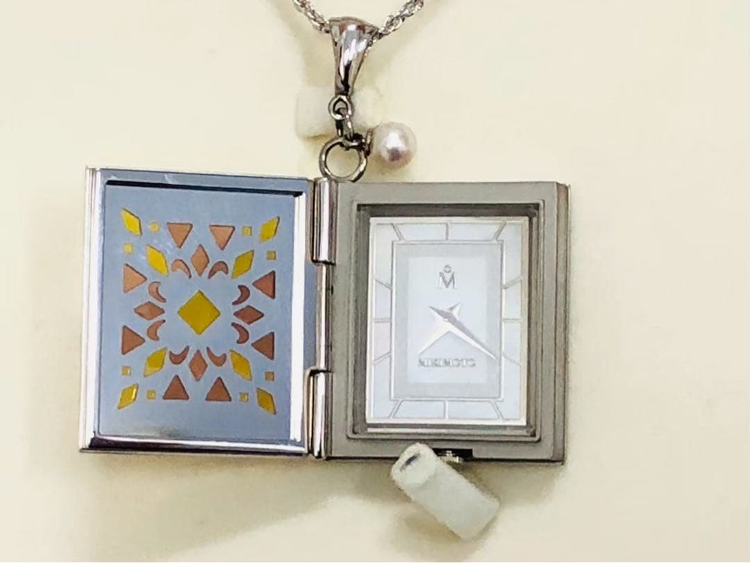 ☆ミキモト　時計付ネックレス　箱付