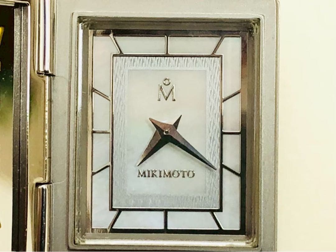 ☆ミキモト　時計付ネックレス　箱付