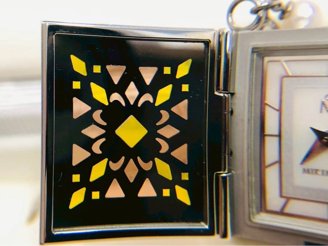 ☆ミキモト　時計付ネックレス　箱付