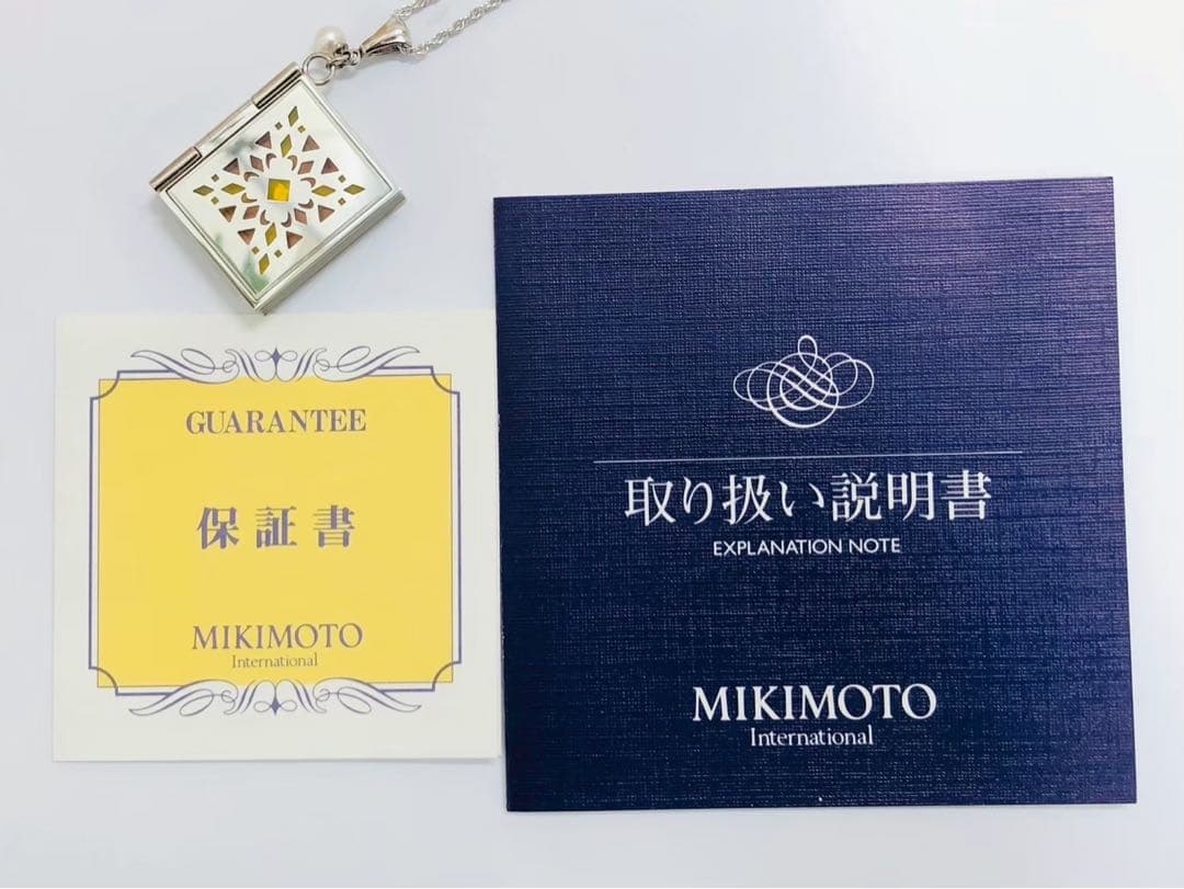 ☆ミキモト　時計付ネックレス　箱付