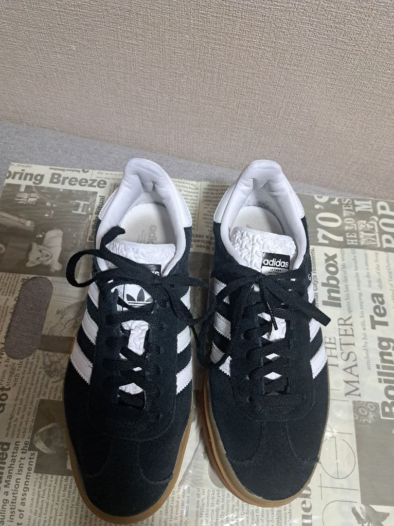 アディダス ガゼル ボールド 　厚底　スニーカー