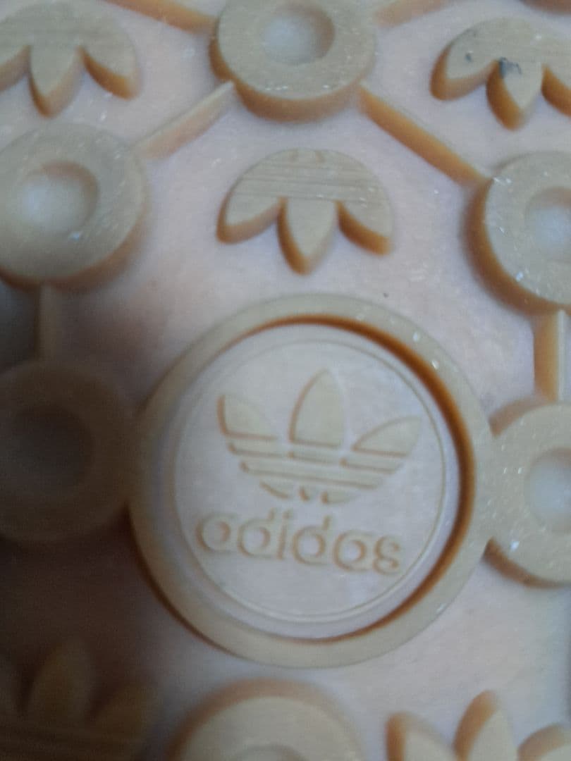 アディダス ガゼル ボールド 　厚底　スニーカー