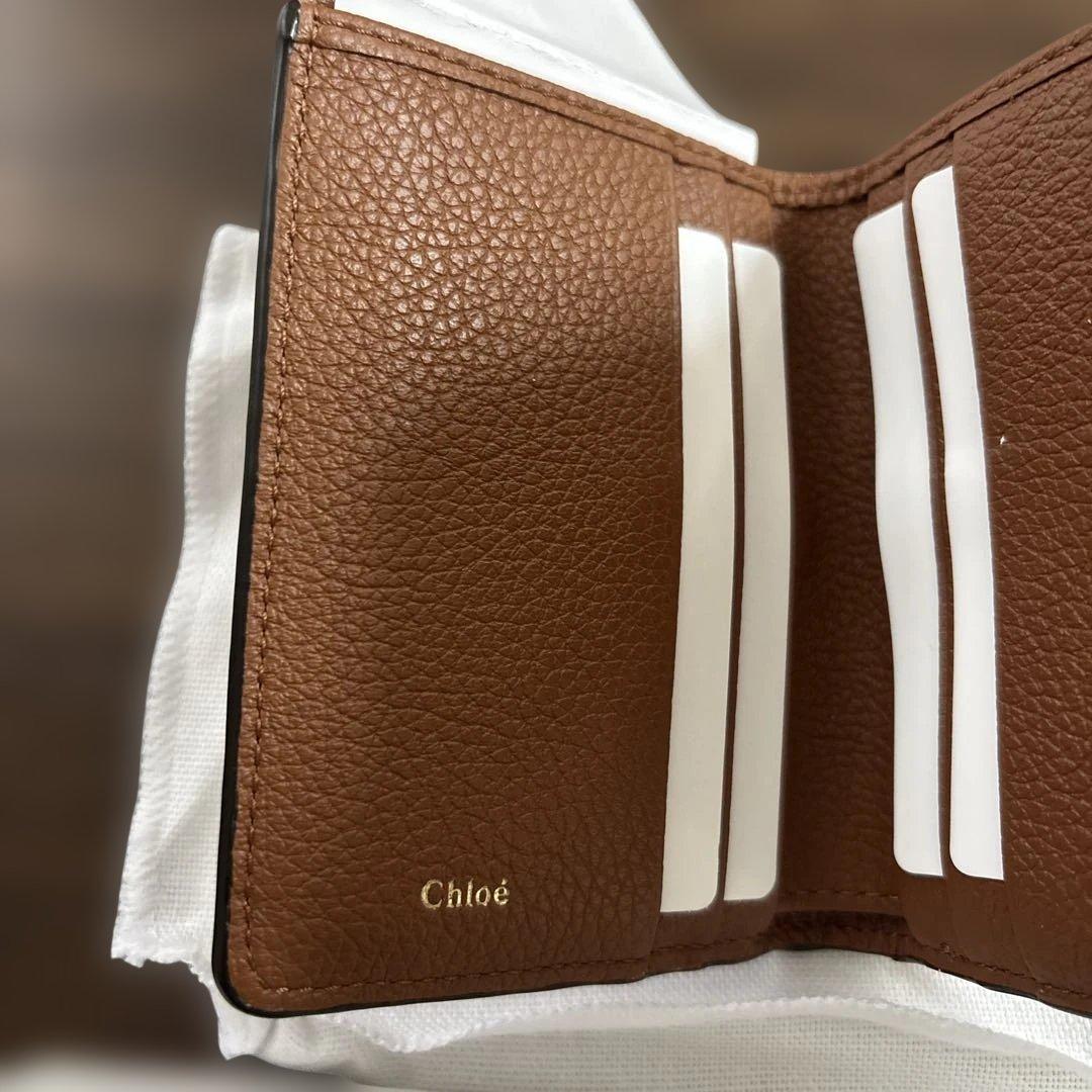 Chloé 小さな三つ折り財布 タン