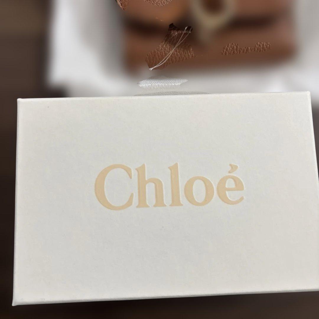 Chloé 小さな三つ折り財布 タン
