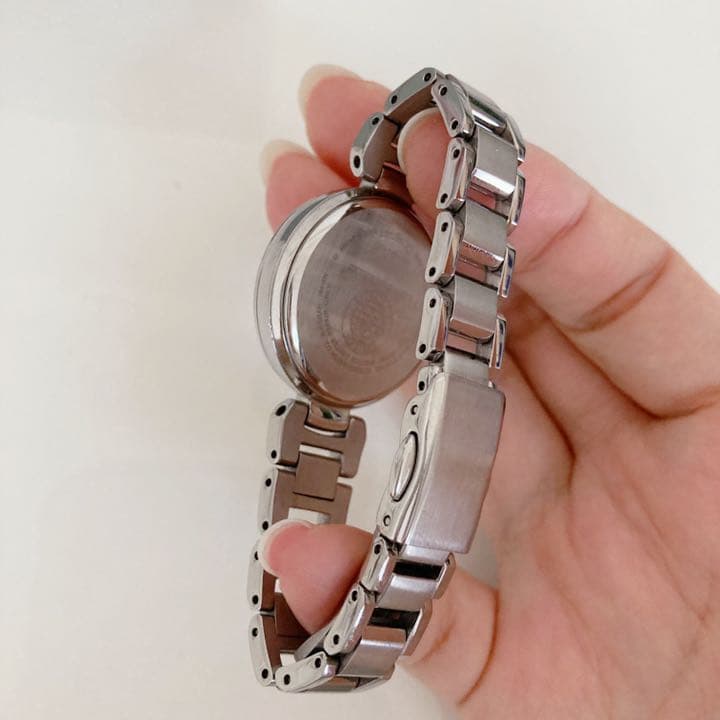 CITIZEN XC 腕時計　電波時計　レディース