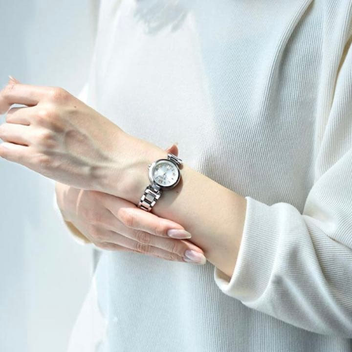 CITIZEN XC 腕時計　電波時計　レディース