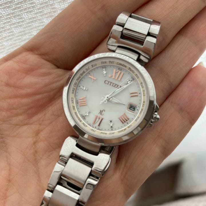 CITIZEN XC 腕時計　電波時計　レディース